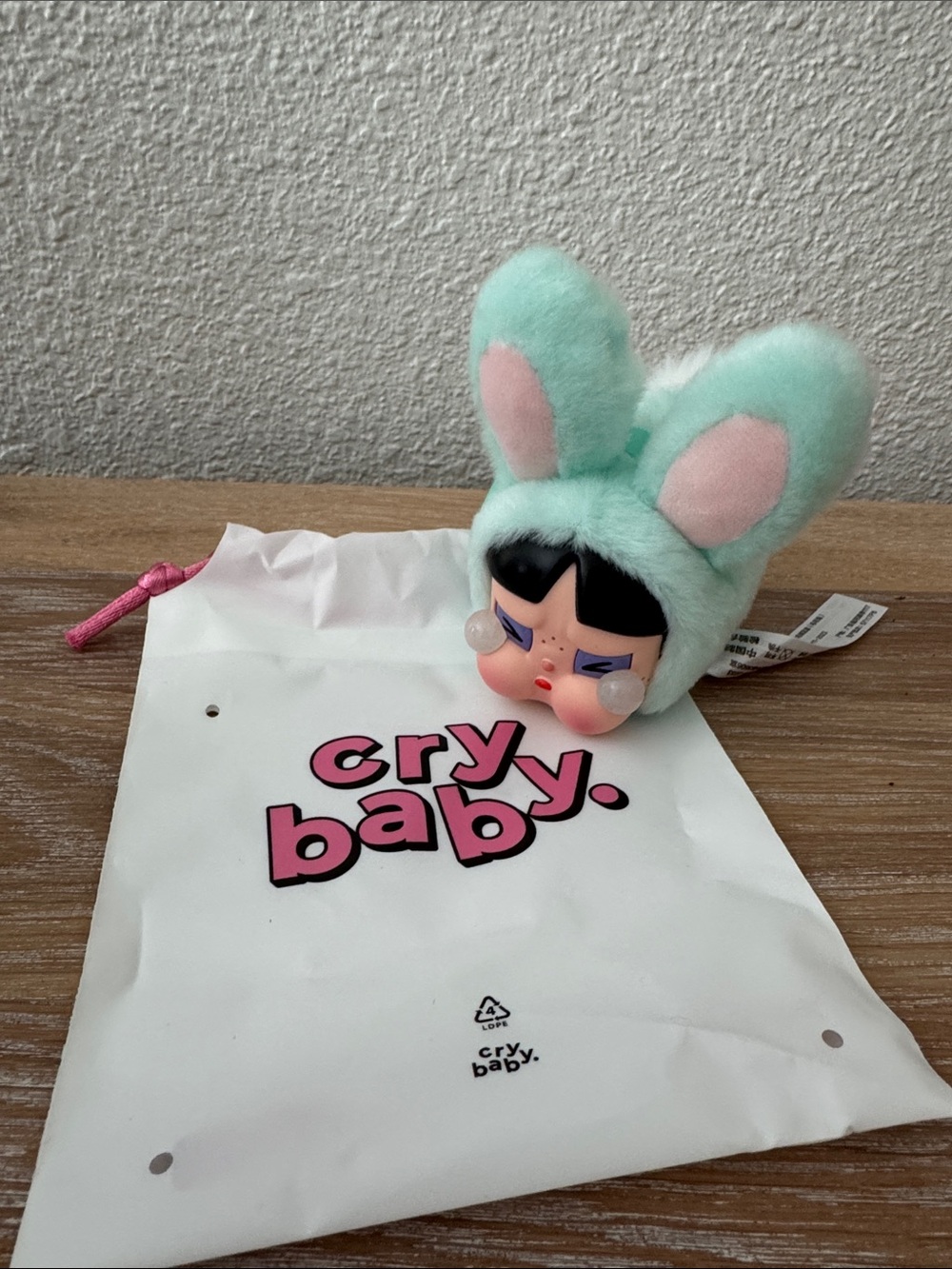 Powderpuff girls vinyl face plush bunny buttercup
With bag